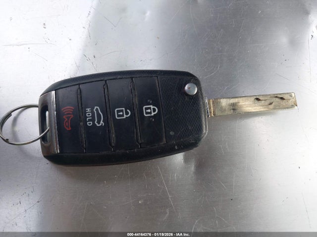 2016 KIA OPTIMA KNAGT4L3XG5111443 Photo 10