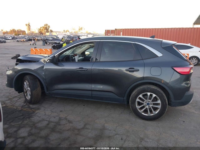 Ford ESCAPE SE 2020 1FMCU0G68LUA35325 Image 15