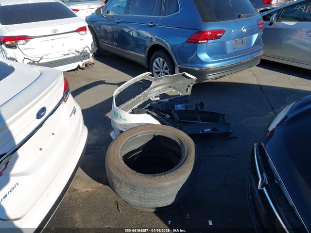 3FA6P0K90HR142061 Ford Fusion Platinum