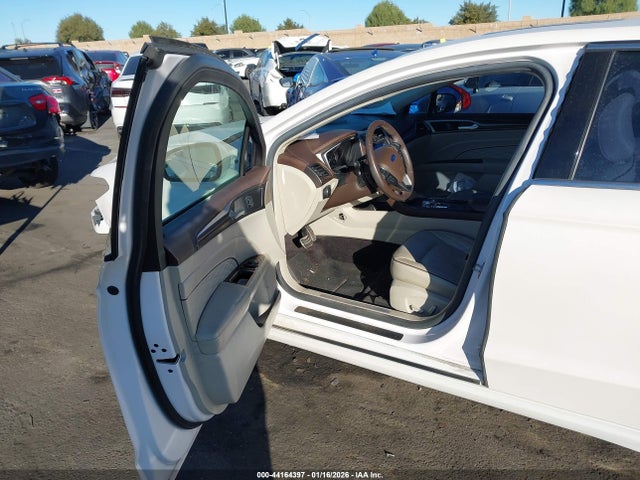 3FA6P0K90HR142061 Ford Fusion Platinum