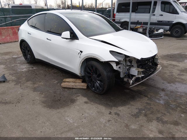 2022 TESLA MODEL Y 7SAYGDEF2NF354925 Photo 0
