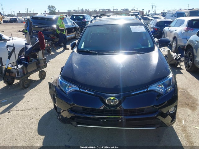 Toyota Rav4 Xle 2017 2T3RFREV3HW654142 Image 12
