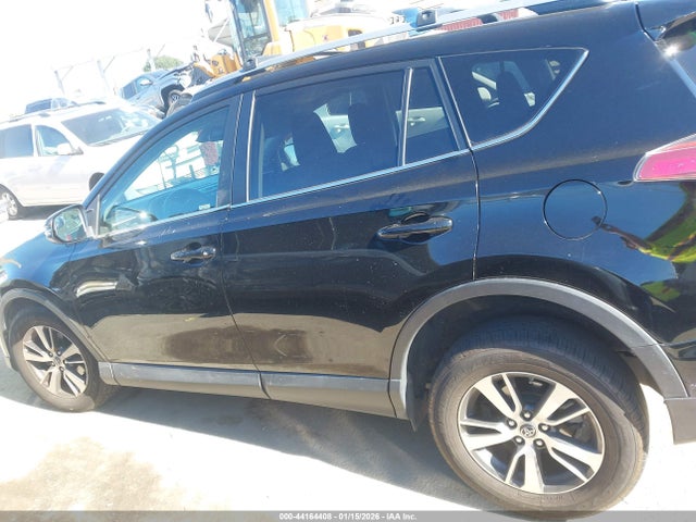 Toyota Rav4 Xle 2017 2T3RFREV3HW654142 Image 14