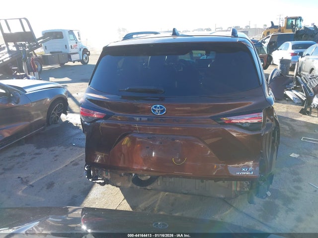Toyota SIENNA XLE 2021 5TDYRKEC0MS071712 Image 17