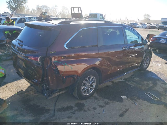2021 TOYOTA SIENNA 5TDYRKEC0MS071712 Photo 3