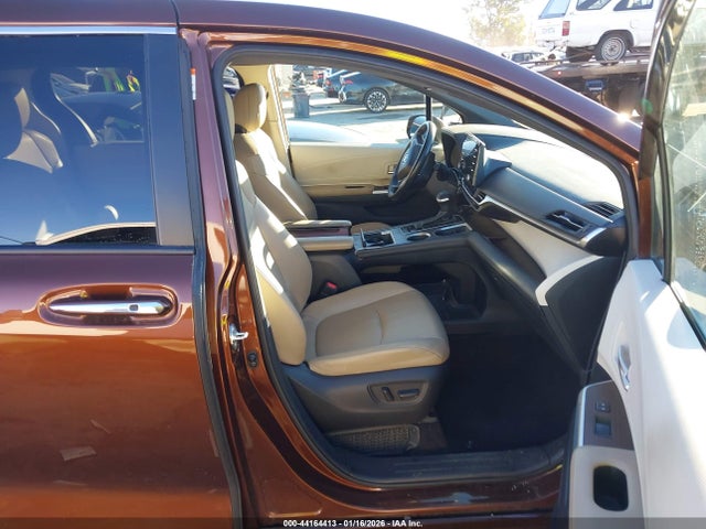 2021 TOYOTA SIENNA 5TDYRKEC0MS071712 Photo 4