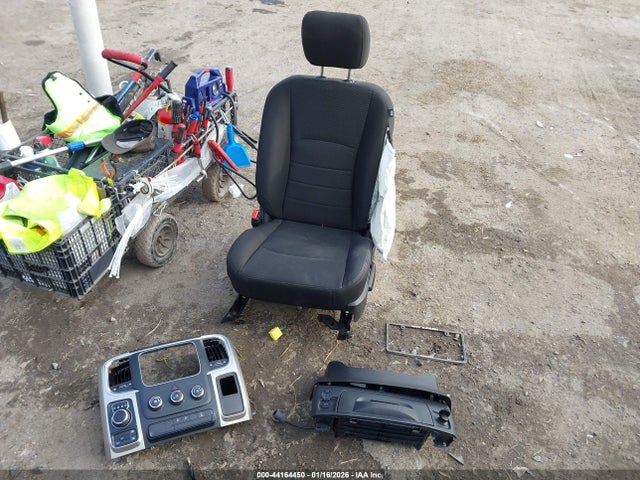 Продажа на аукционе авто 2020 Ram 1500 Classic Warlock  4x4 5'7 Box, vin: 1C6RR7LT1LS104024, номер лота: 44164450