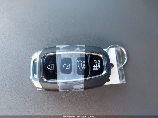 Продаж на аукціоні авто 2019 Hyundai Santa Fe Limited, vin: 5NMS53AD1KH108109, номер лоту: 44164481