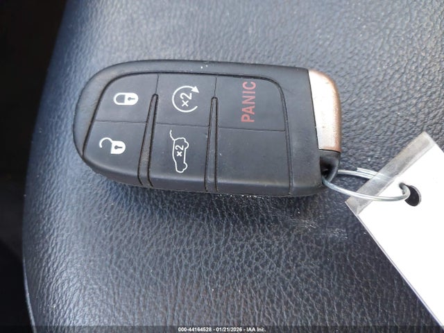 3C4NJDBBXHT607322 Jeep New Compass Latitude 4x4