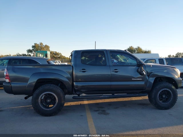 Toyota Tacoma Base V6 2015 3TMLU4ENXFM183099 Image 14