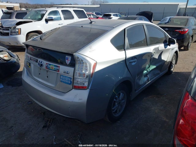 2011 Toyota Prius Three მანქანა იყიდება აუქციონზე, vin: JTDKN3DU0B5304332, აუქციონის ნომერი: 44164541