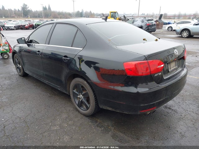 Продаж на аукціоні авто 2011 Volkswagen Jetta 2.0l Tdi, vin: 3VWLL7AJ7BM129211, номер лоту: 44164544