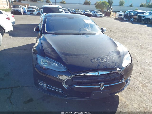 Tesla Model S P85 2014 5YJSA1H19EFP40504 Image 11