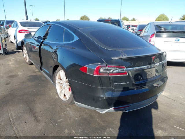 Tesla Model S P85 2014 5YJSA1H19EFP40504 Image 13