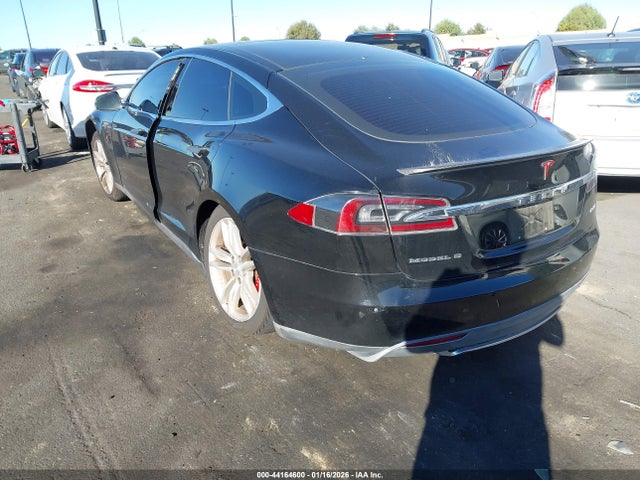 2014 TESLA MODEL S 5YJSA1H19EFP40504 Photo 2