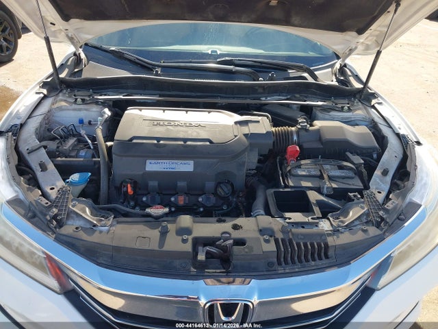 1HGCR3F92HA021918 Honda Accord Touring V6