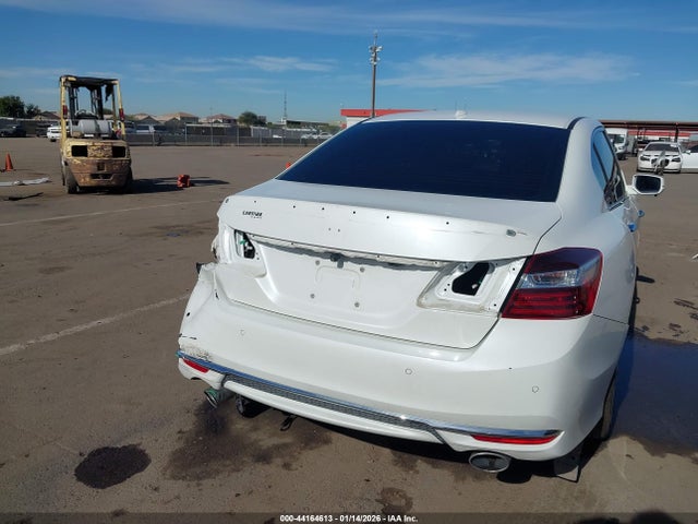 1HGCR3F92HA021918 Honda Accord Touring V6