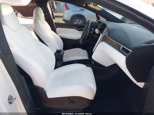 2017 TESLA MODEL X 5YJXCBE43HF079173 Photo 4