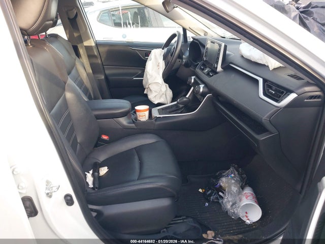 Toyota Rav4 Xle Premium 2021 2T3C1RFV0MW152086 Image 5