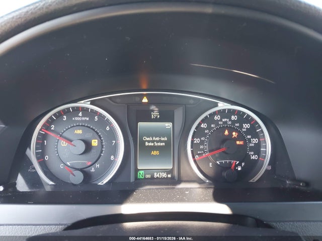 4T1BF1FK8HU388021 Toyota CAMRY SE