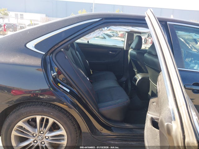 4T1BF1FK8HU388021 Toyota CAMRY SE