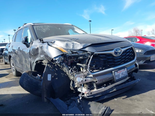2022 TOYOTA HIGHLANDER 5TDHBRCH0NS549897 Photo 5