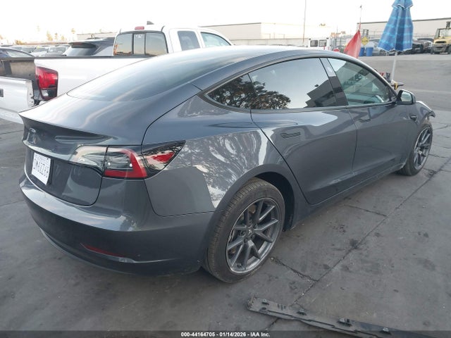 2023 TESLA MODEL 3 5YJ3E1EA2PF592325 Photo 3