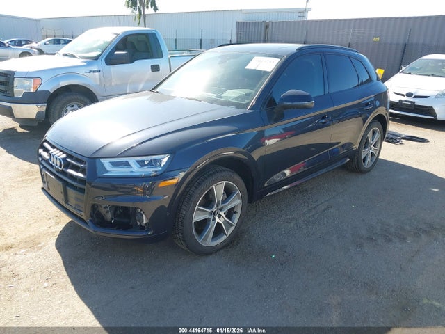 WA1CNAFY1K2118769 Audi Q5 45 Premium