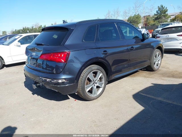 WA1CNAFY1K2118769 Audi Q5 45 Premium