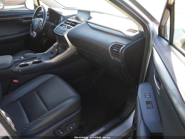 JTJYARBZ5H2061020 Lexus NX 200T