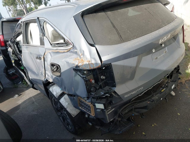 2024 KIA SORENTO 5XYRL4JC8RG264086 Photo 2