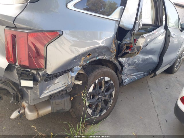 2024 KIA SORENTO 5XYRL4JC8RG264086 Photo 3