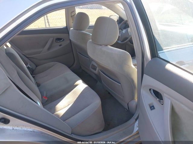 Продажа на аукционе авто 2011 Toyota Camry Le, vin: 4T1BF3EK6BU705847, номер лота: 44164758