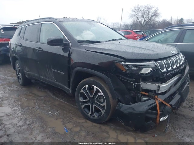 44164768 :رقم المزاد ، 3C4NJDCB8NT199056 vin ، 2022 Jeep Compass Limited 4x4 مزاد بيع