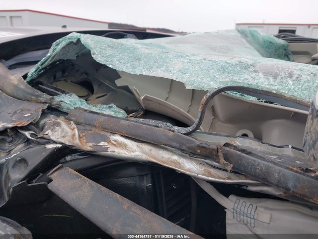2015 RAM 2500 3C6UR5CL7FG624285 Photo 6