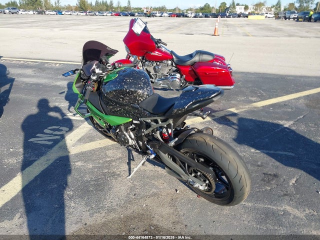 44164873 :رقم المزاد ، WB10P2303S6K99015 vin ، 2025 Bmw S 1000 Rr مزاد بيع