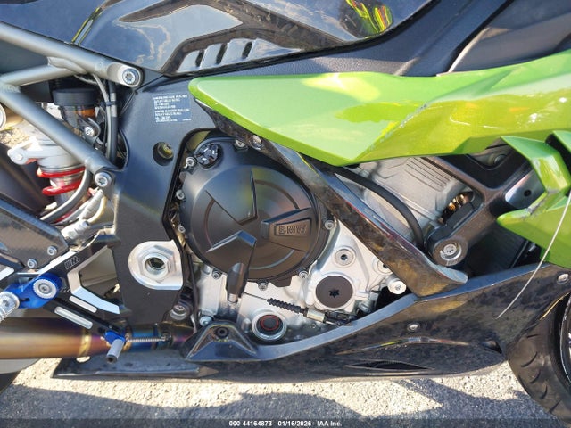 44164873 :رقم المزاد ، WB10P2303S6K99015 vin ، 2025 Bmw S 1000 Rr مزاد بيع
