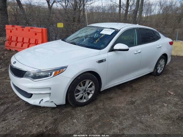 Aukcja sprzedaży 2017 Kia Optima Lx, vin: 5XXGT4L35HG145127, numer aukcji: 44164876