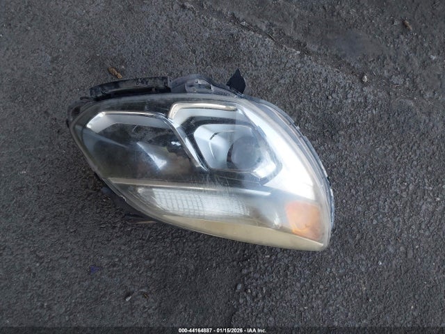 2GNALCEKXG6177428 Chevrolet EQUINOX LT