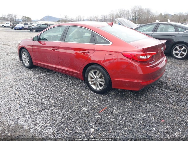 5NPE24AF1FH167618 Hyundai SONATA SE