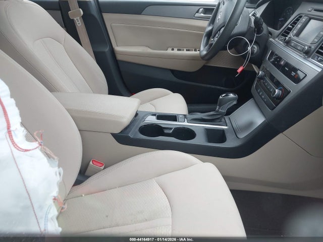 5NPE24AF1FH167618 Hyundai SONATA SE