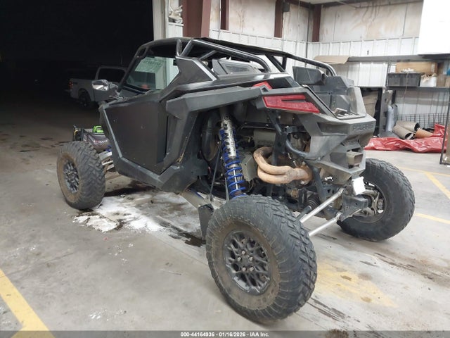 2022 POLARIS RZR 3NSRGK2K5NG382606 Photo 2