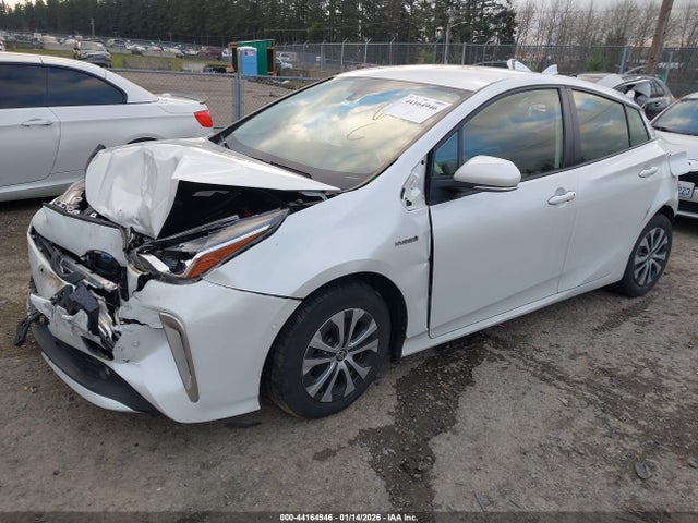 JTDL9MFU6M3026580 Toyota Prius Xle Awd-e