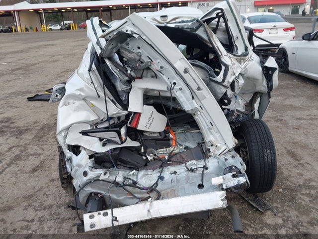 JTDL9MFU6M3026580 Toyota Prius Xle Awd-e