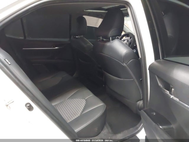 4T1B11HK6JU141551 Toyota CAMRY SE