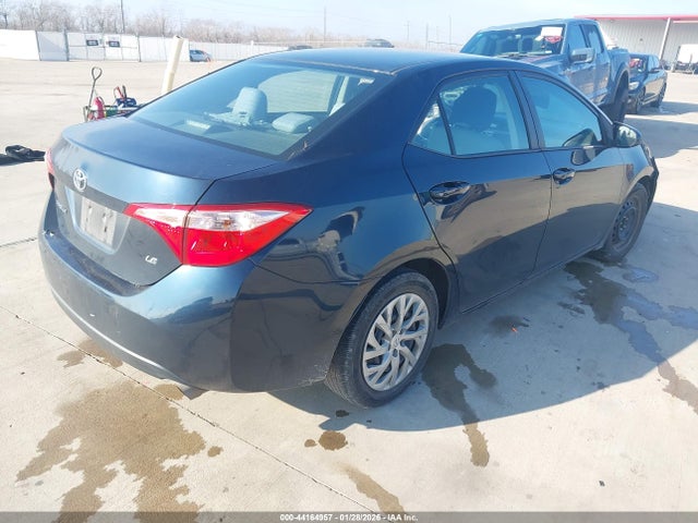 Toyota COROLLA LE 2019 2T1BURHEXKC162664 Image 4