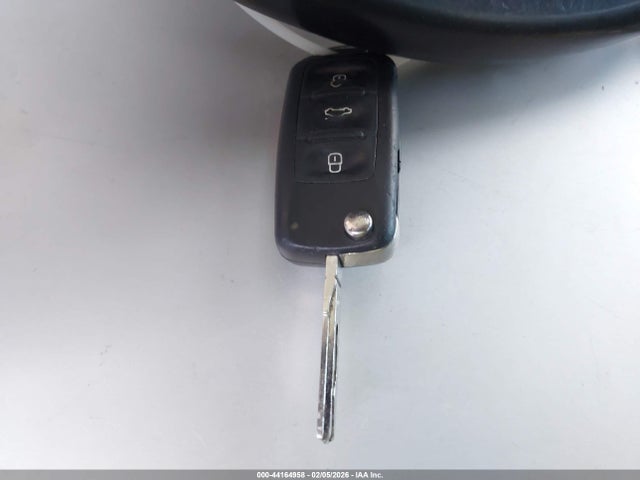 Aukcja sprzedaży 2015 Volkswagen Passat 1.8t Se, vin: 1VWBT7A34FC031158, numer aukcji: 44164958