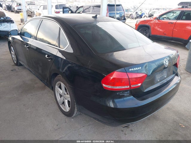 Aukcja sprzedaży 2015 Volkswagen Passat 1.8t Se, vin: 1VWBT7A34FC031158, numer aukcji: 44164958