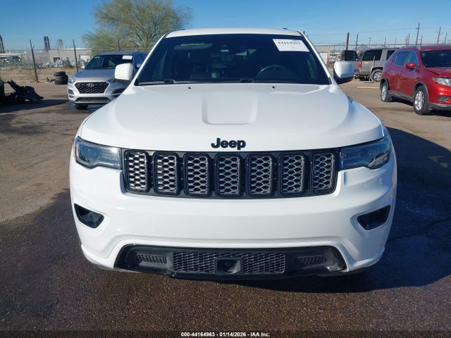 1C4RJFAG8MC797718 Jeep Grand Cherokee Laredo X 4x4