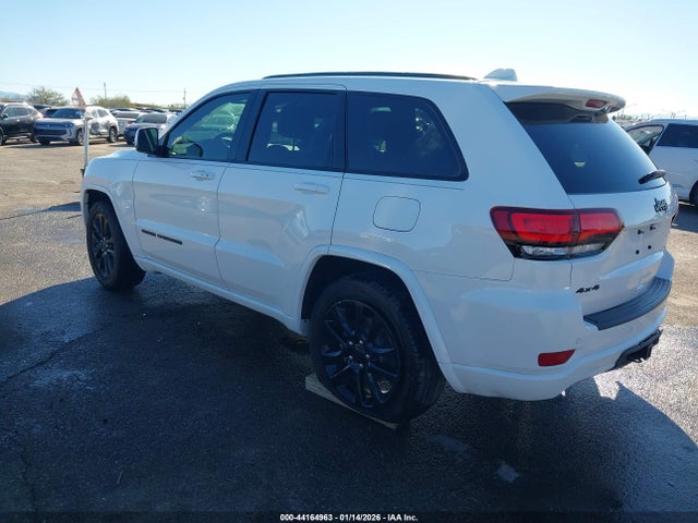1C4RJFAG8MC797718 Jeep Grand Cherokee Laredo X 4x4